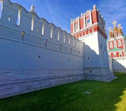 Новодевичий монастырь / Экскурсии со штатными экскурсоводами